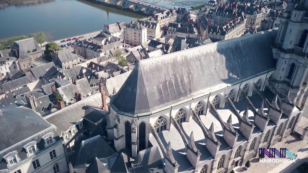 Loire Velo 3 Appartements Moderne Velo Parking 20 Places Velos Centre Ville Historique 布鲁瓦 外观 照片