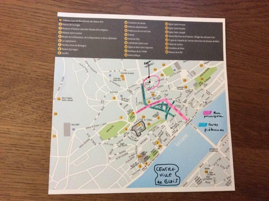 Loire Velo 3 Appartements Moderne Velo Parking 20 Places Velos Centre Ville Historique 布鲁瓦 外观 照片